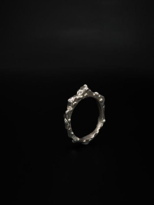 Bague cratère