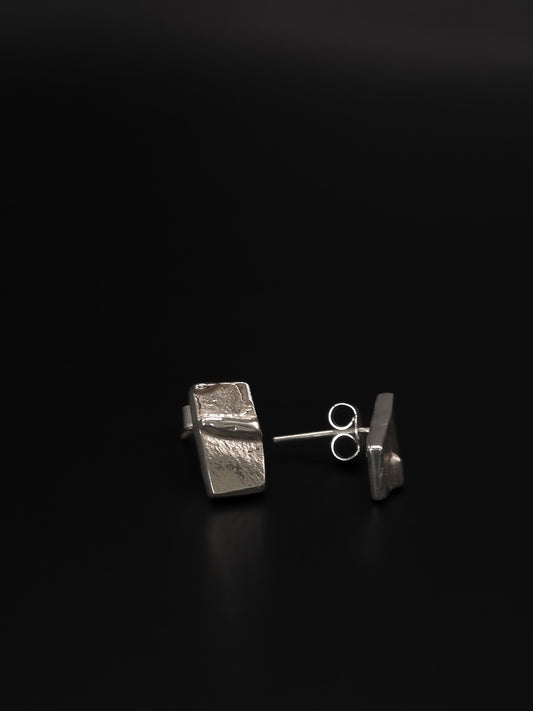 Boucles d'oreilles ligne brute